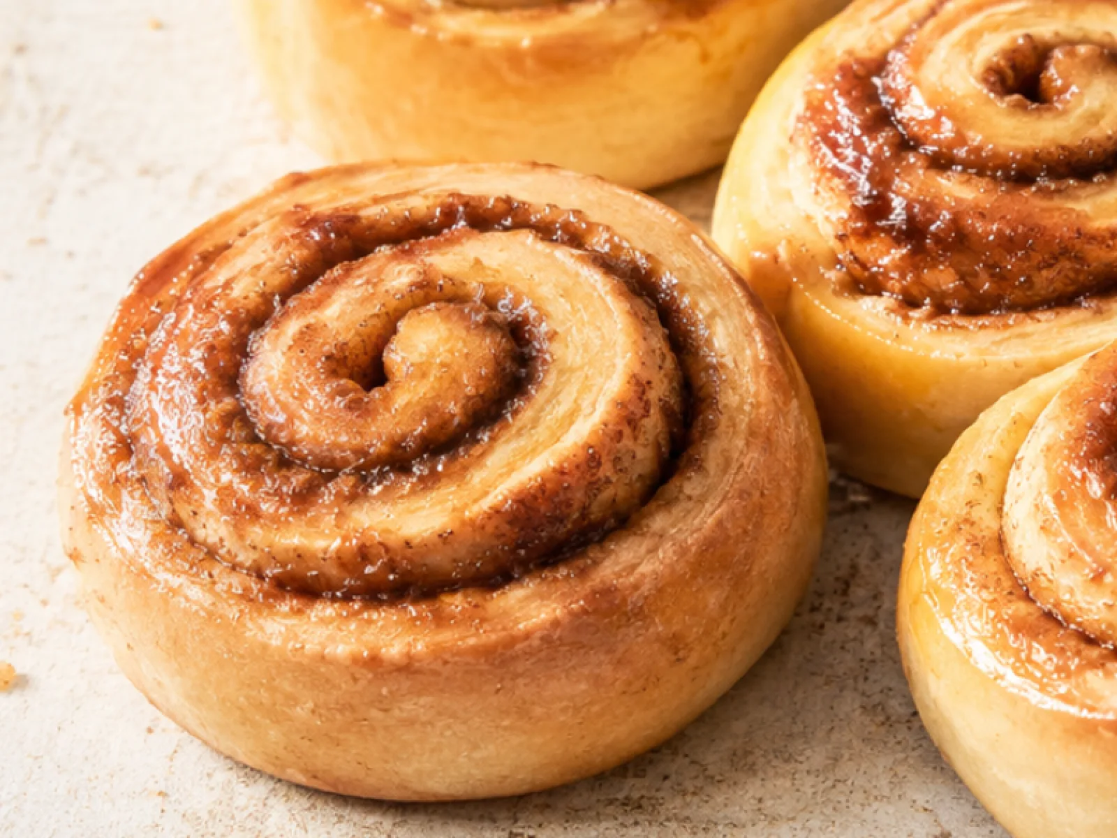 Cinnamon buns photo 3